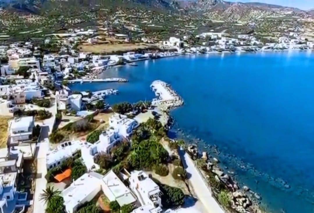 Blue Sea Villa & Apartments Makrýgialos Dış mekan fotoğraf