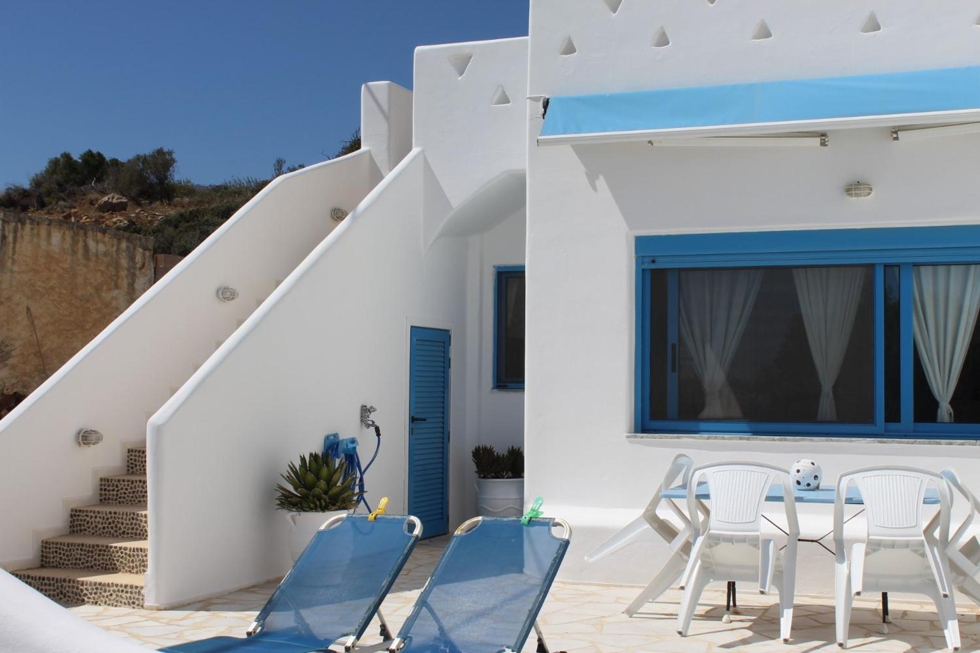 Blue Sea Villa & Apartments Makrýgialos Dış mekan fotoğraf