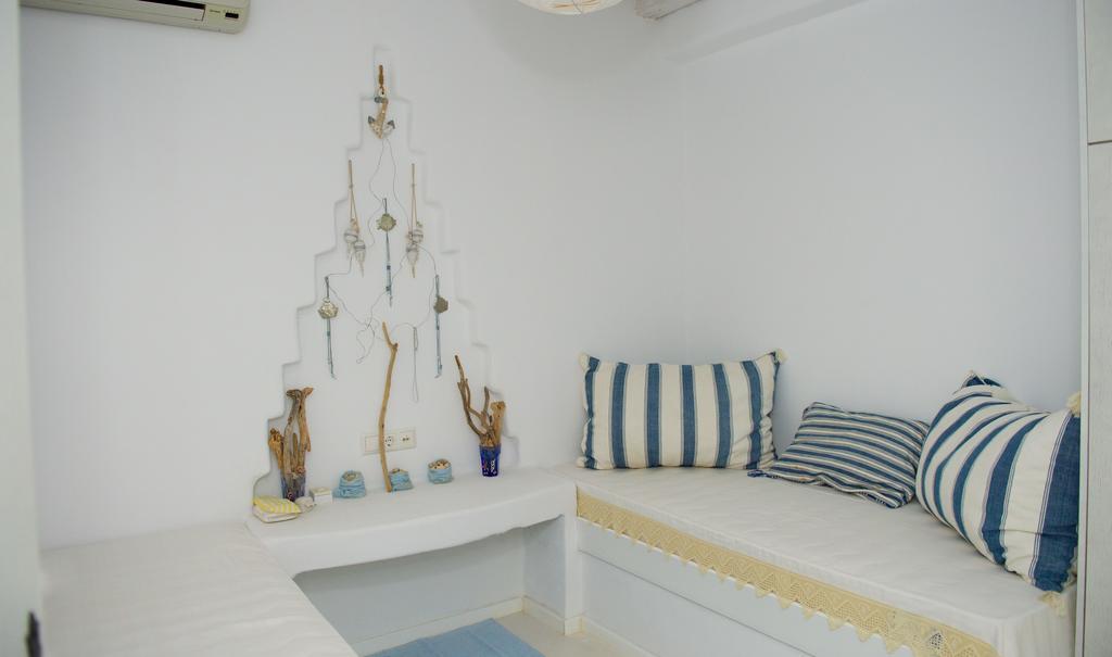 Blue Sea Villa & Apartments Makrýgialos Dış mekan fotoğraf